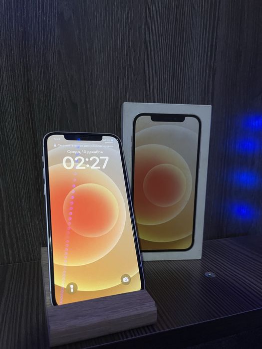 Айфон 12 64гб идеал