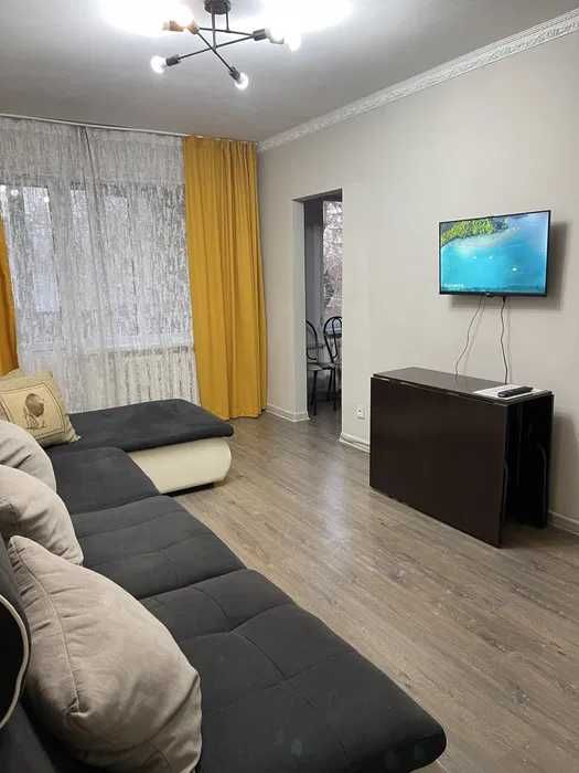 Срочно сдам 3х ком. квартиру 3/8/9 в районе Юнусабад , м. Минор 381*