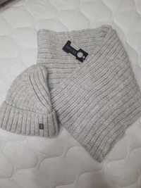 Уютный зимний комплект шапка + шарф
