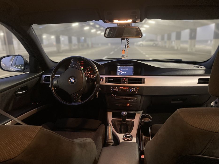 Bmw seria 3 e90 facelift