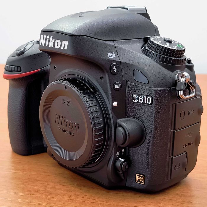 Aparat foto Nikon D610 24MP Full-Frame