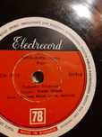 Vand colectie discuri vinil, placi patefon si CD-uri