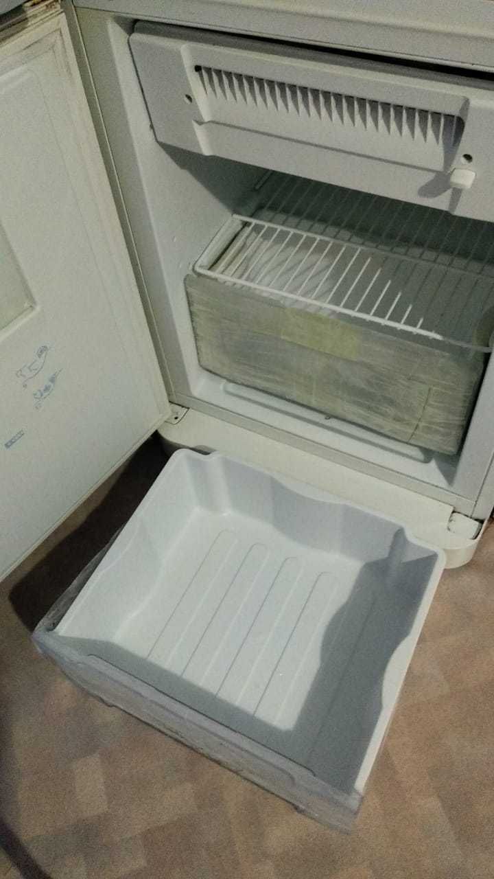 Продам холодильник Indesit No Frost