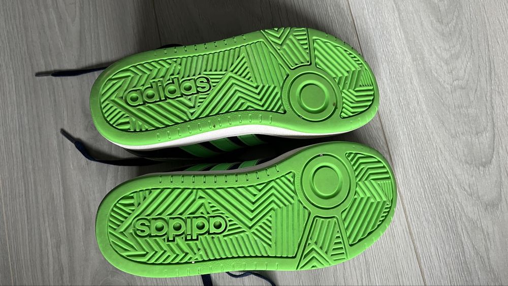 Детски маратонки Adidas 35-ти номер
