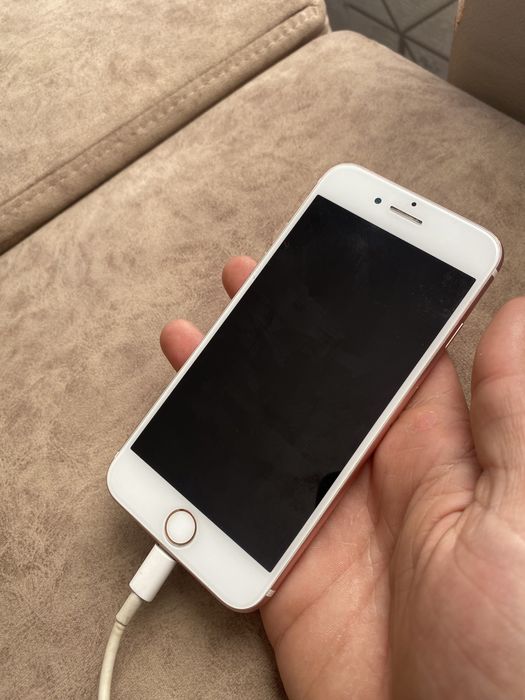 Айфон 7 продам в хорошем состоянии
