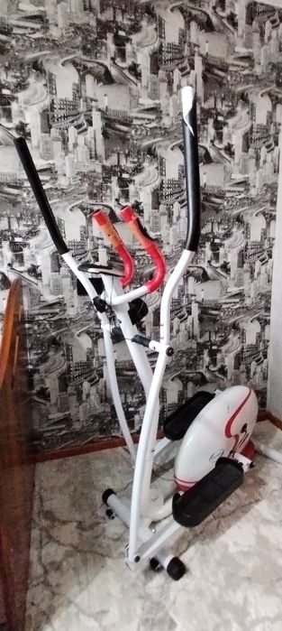 Тренажёр эллиптический