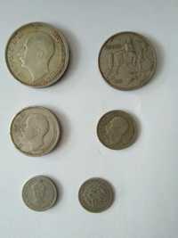 Продавам различни видове монети и банкноти