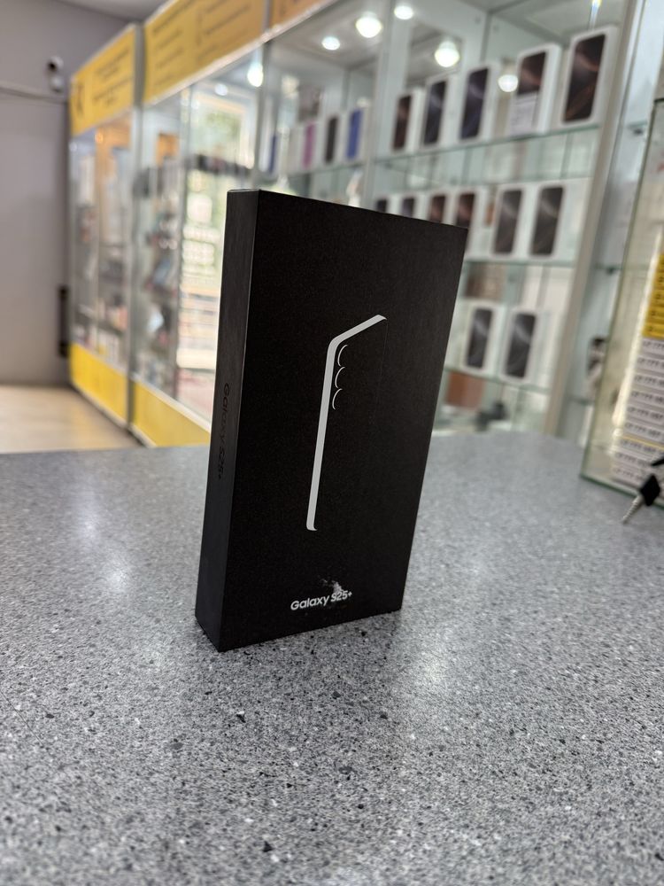 Samsung S25 Plus 12/256