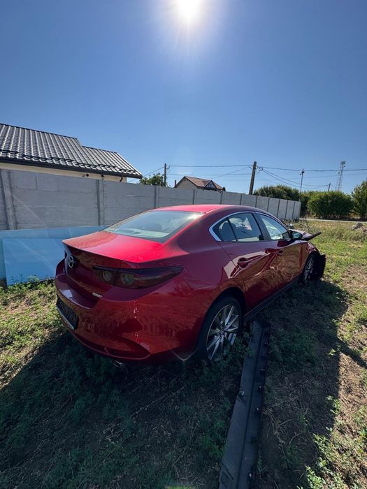 Mazda 3 2019 AVARIAT