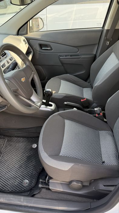 Cobalt 2024 yil 20.000 km yurgan rangi oq ideal moshina