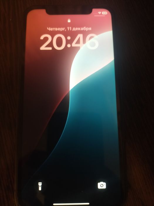 Продам 11 айфон в хорошем состоянии