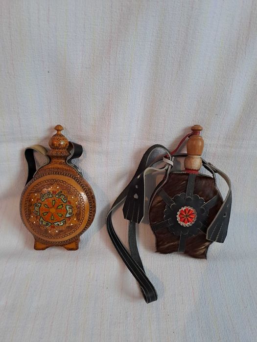 plosca veche din lemn piele par cal 20 - 21 cm