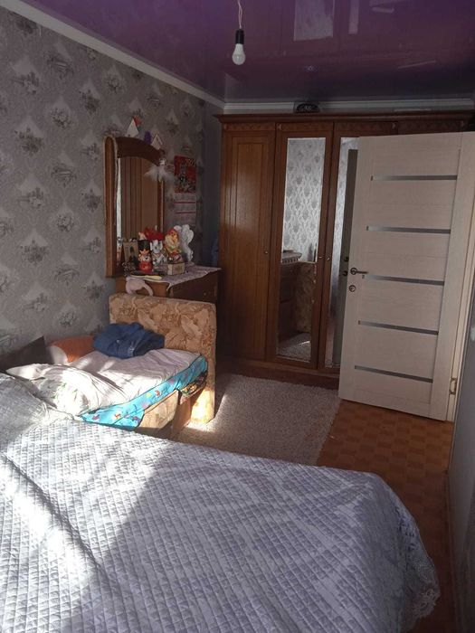 Дом  6 комнат, 2,5 уровня мкр. "Бирлик" Торг уместен