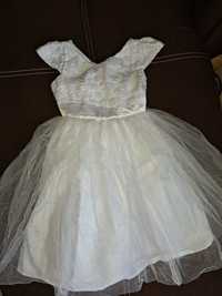 Официална бяла рокля размер 122