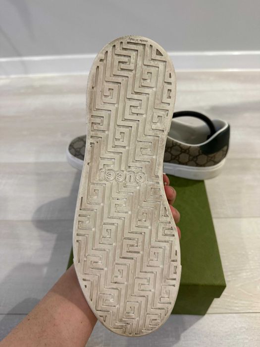 Adidasi Gucci 42