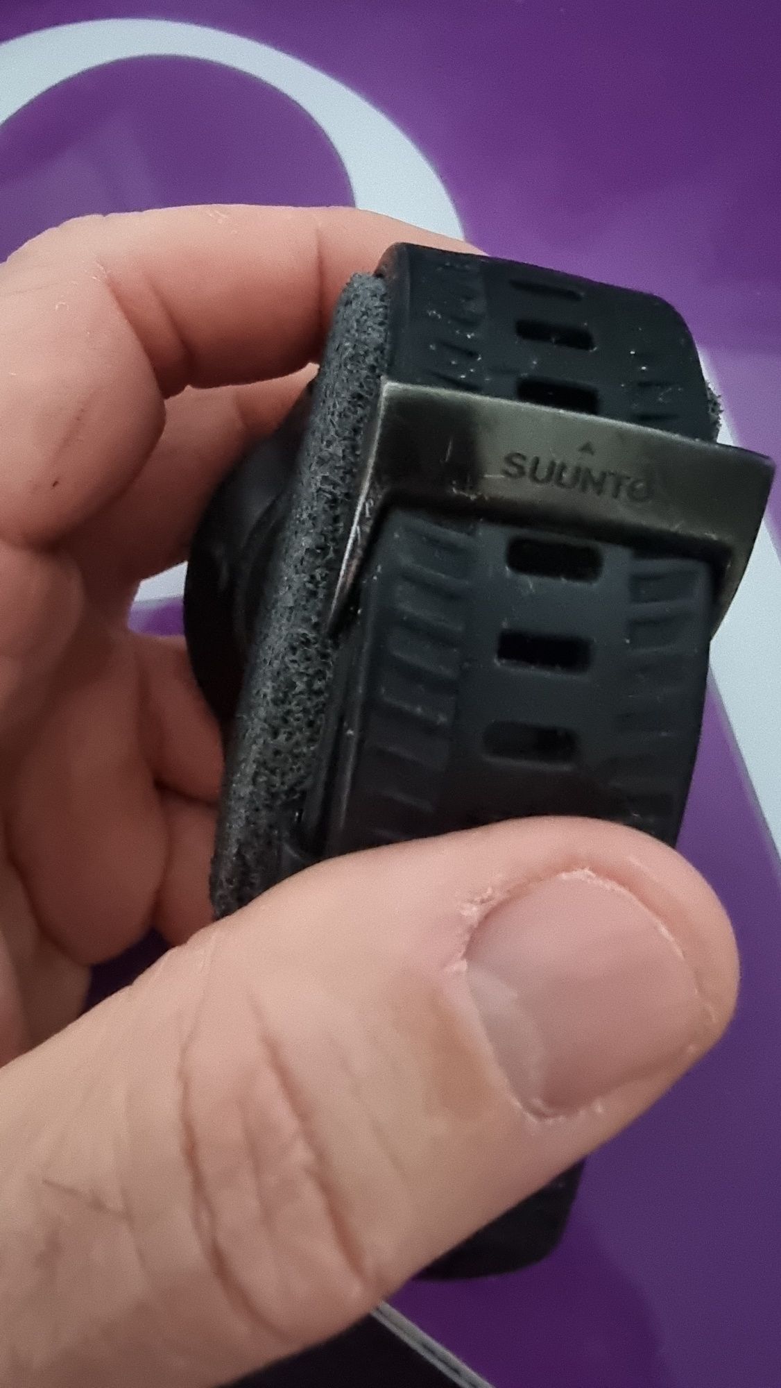 Suunto 9 baro saphire la cutie, cu 5 bratari