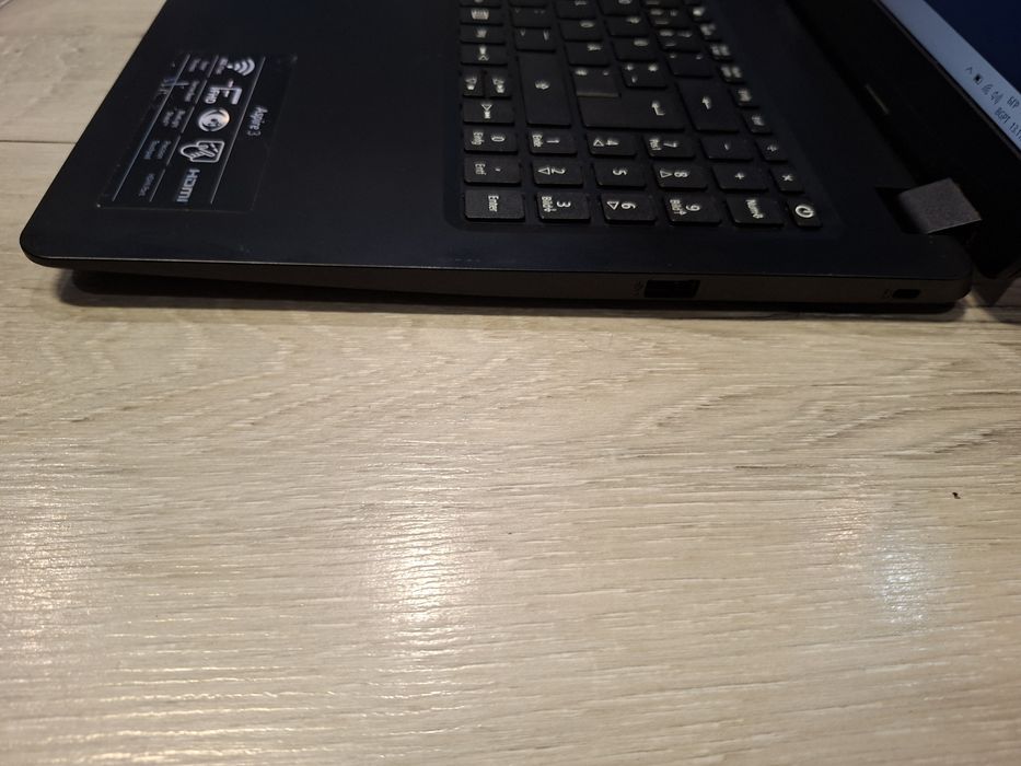 Acer Aspire A315-54-i3 10110u/8гб/256гб м.2