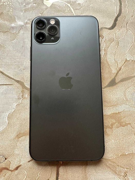 iPhone 11 Pro Max de piese/ recarosare