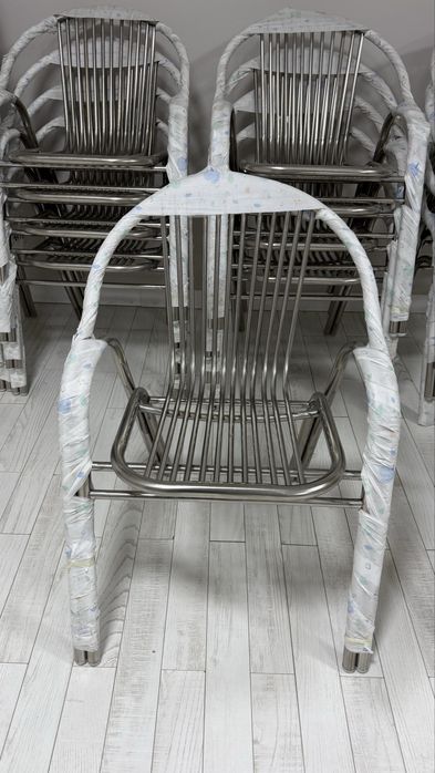 Стулья из нержавеющей стали