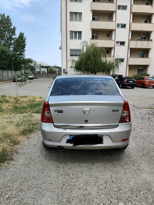 Vând Dacia Logan 1.6+gpl