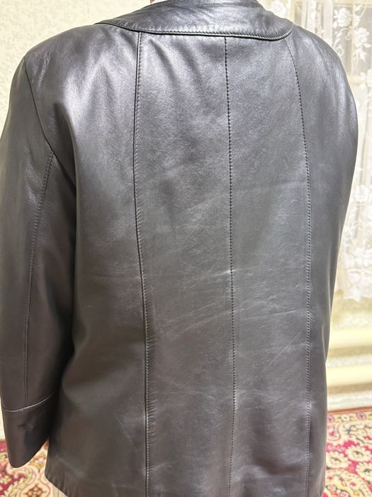 Женская одежда куртка кожанная