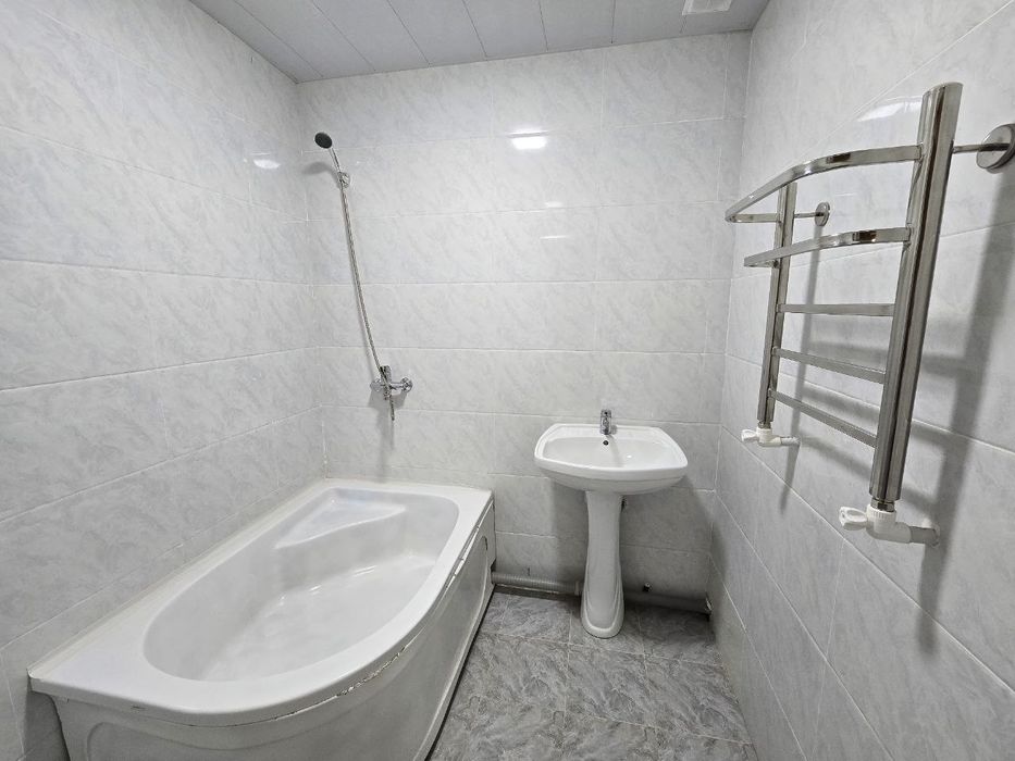 Срочно продаётся 2х-комнатная квартира