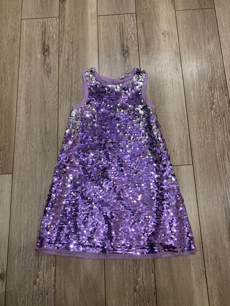 Платье на девочку 6-8 лет