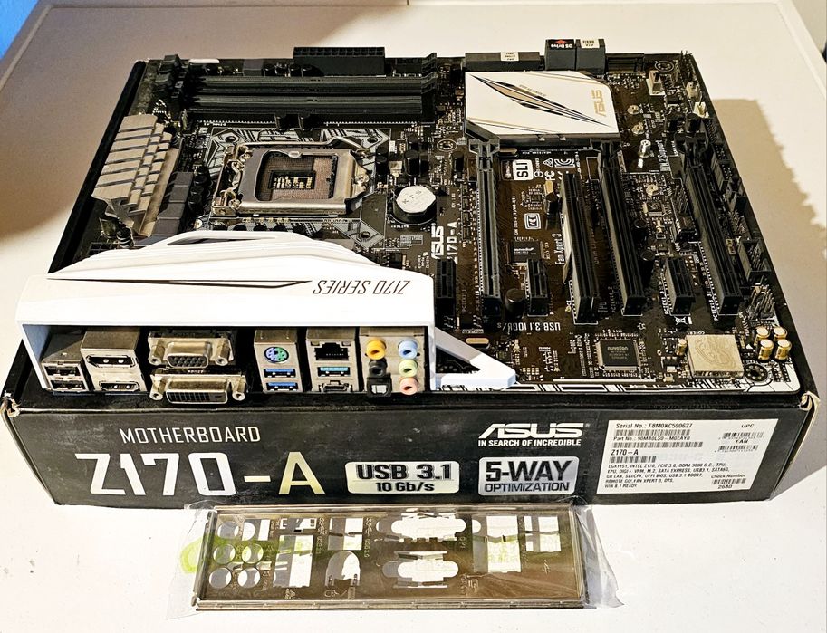 Placa baza gaming Asus Z170 Socket 1151 Full Box