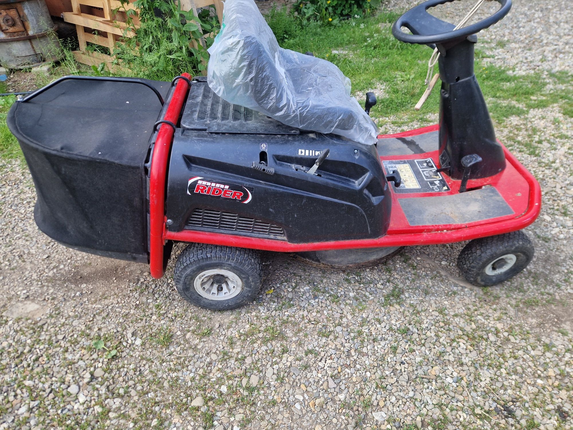 Tractoras  gazon