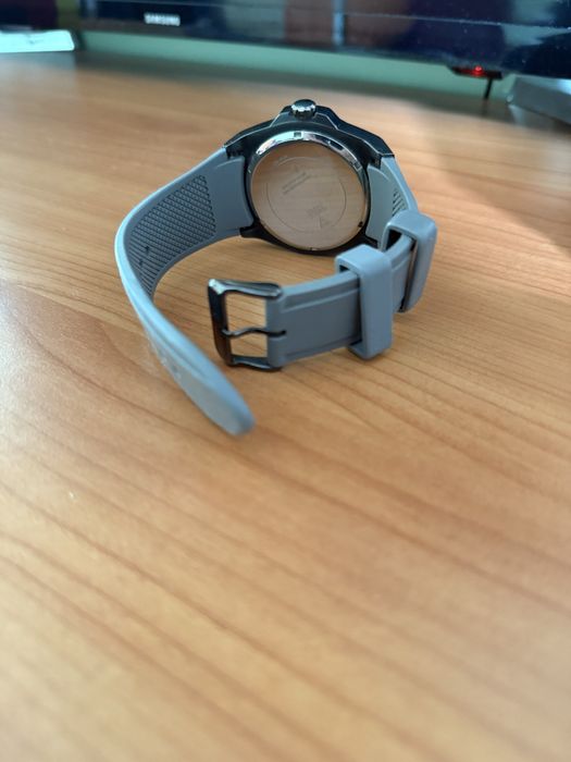 Vand ceas barbatesc GUESS