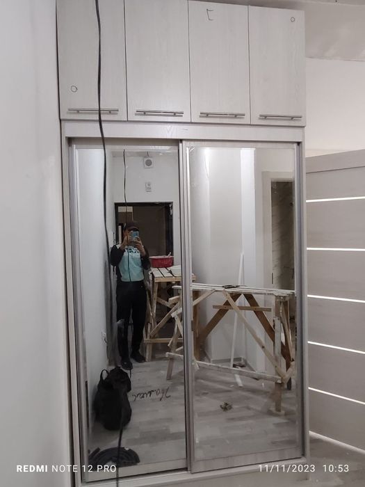 Ремонт квартир Поклейка обоев