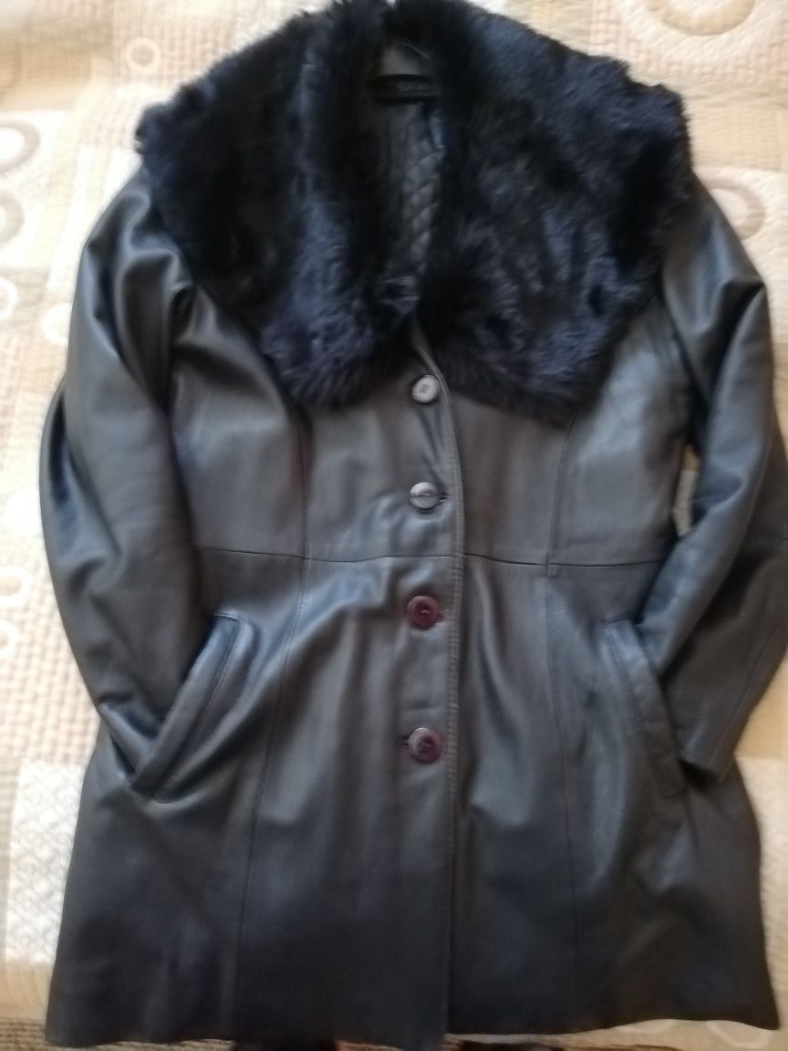 Дамско кожено яке и дебело зимно яке