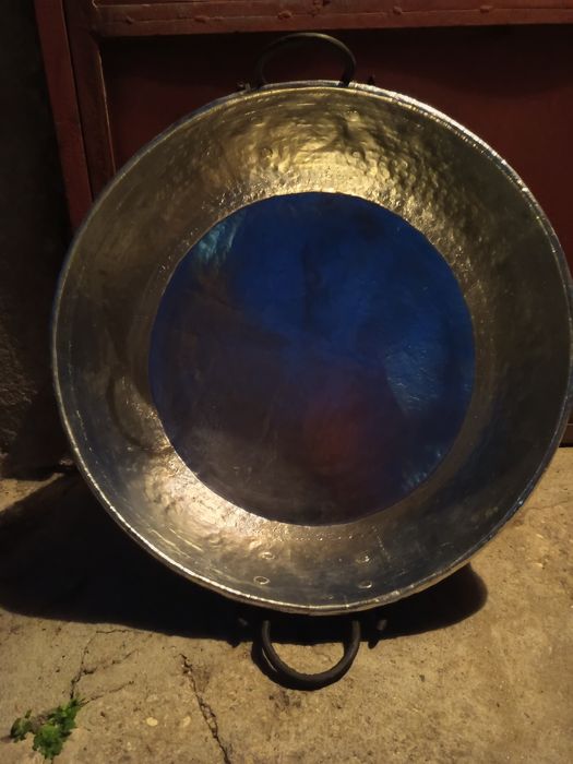 БАКЪРЕНА ТАВА за лютеница и курбан и лятна манджа антична запазена тав