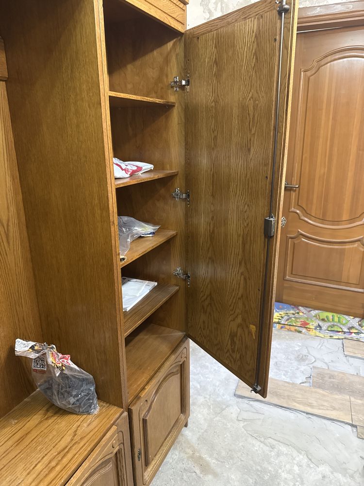 Продам прихожую румыния