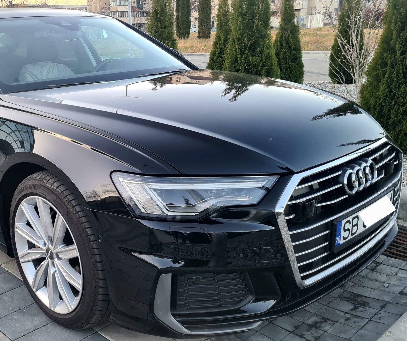 Audi A6 C8 S-line/MILD- HIBRID 2.0 L TDI
S-tronic/FULL LED MATRIX