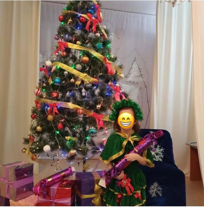 Елка шырша киімі әдемі