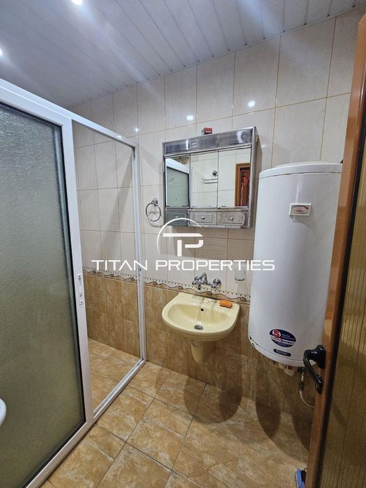 Дава се под наем Двустаен апартамент в Бургас, Възраждане - 70 кв.м за 397.8 € - Снимка #5