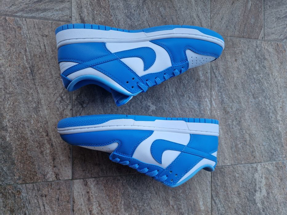 Nike dunk low university blue