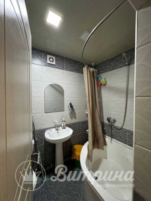 Срочная продажа 3х комнатная Рисовый