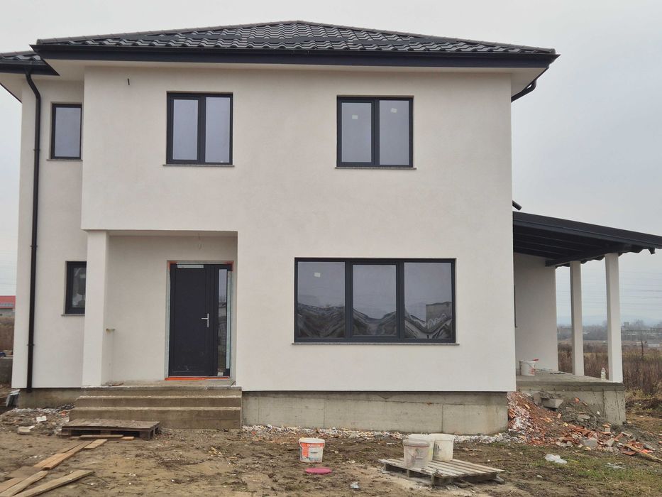 Casă de vanzare Laniste Suceava  Burdujeni