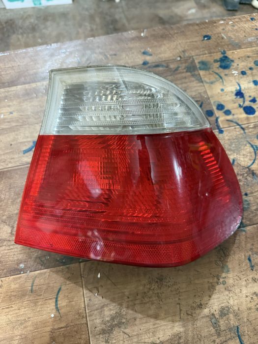 Задний фонарь BMW E46 правый оригинал