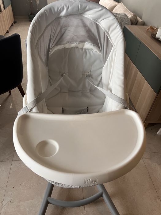 Baby Hug Air 4в1 - креватче, шезлонг, стол за хранене