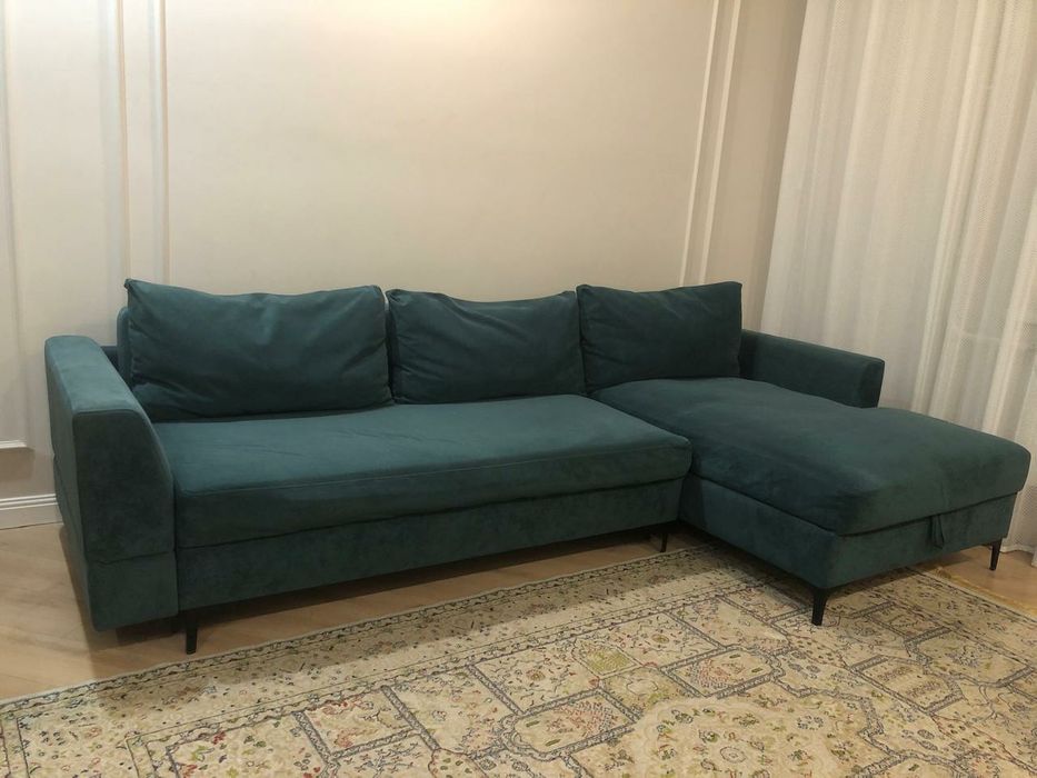 Продам угловой Ливан.