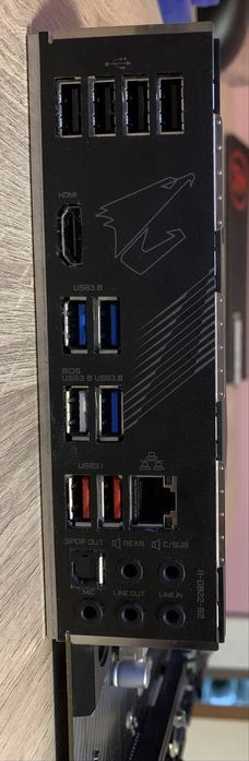 X570 Aorus Elite + Ryzen 7 5800X + 32GB RAM