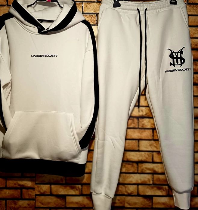 Compleu bărbați model nou