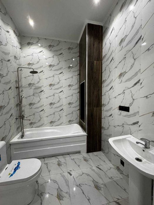 ЖК «Greenwich»
6/0-1/9
Площадь: 175 м²