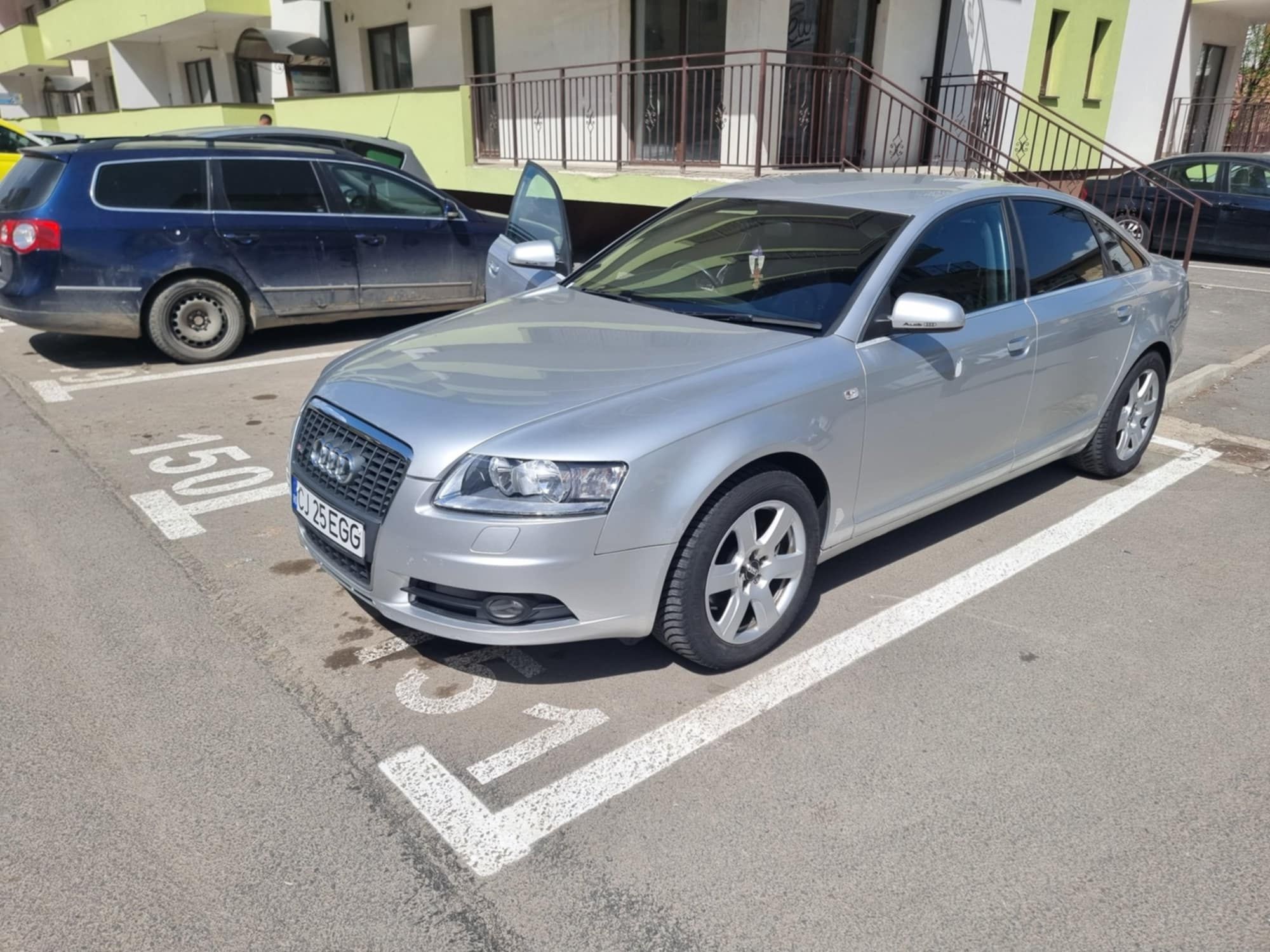 Audi A6,mot 2.o diesel,s line,an 2008,inmat in Rom,volan dreapta,cutia