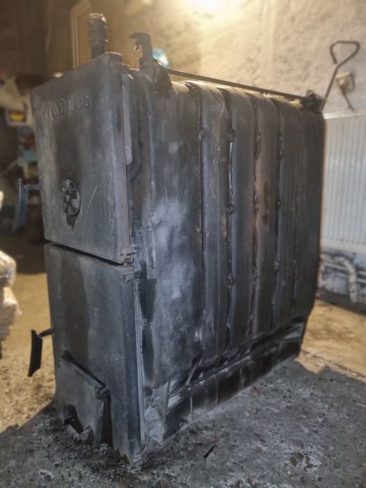 Vând centrală termică pe lemn, Viadrus Hercules U22 de 30 kw.