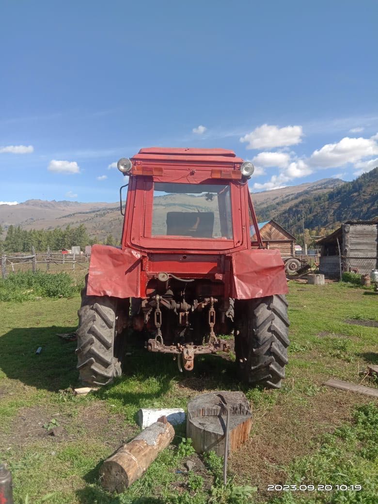 Продам трактор МТЗ 82 со всеми комплектующими