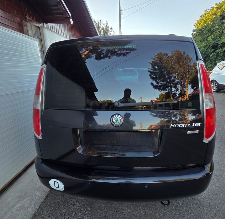 Skoda Roomster 1.9TDI 105CP, an 2008, fără gram de rugina, impecabila
